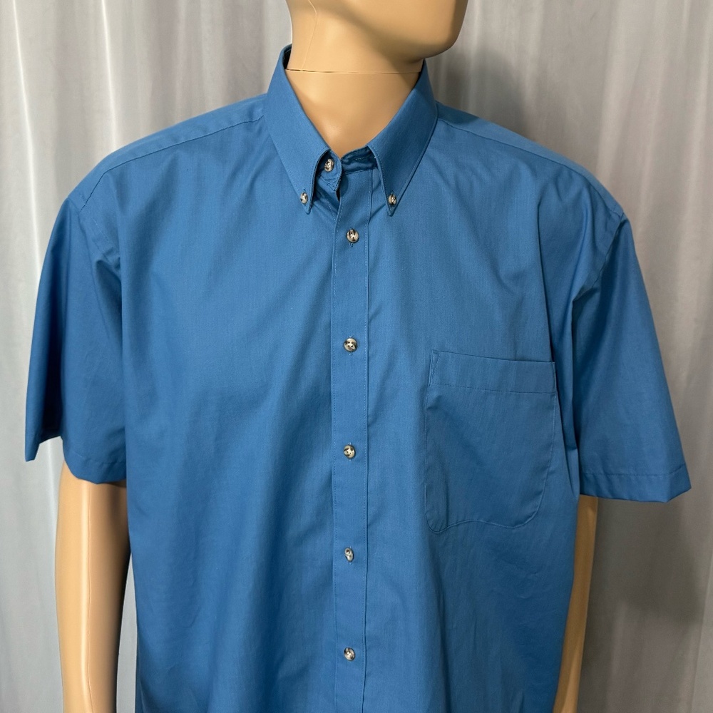 AMERICAN WEEKEND Men’s Short Sleeve Button Down Shirt (Size L) - Picture 2 of 13